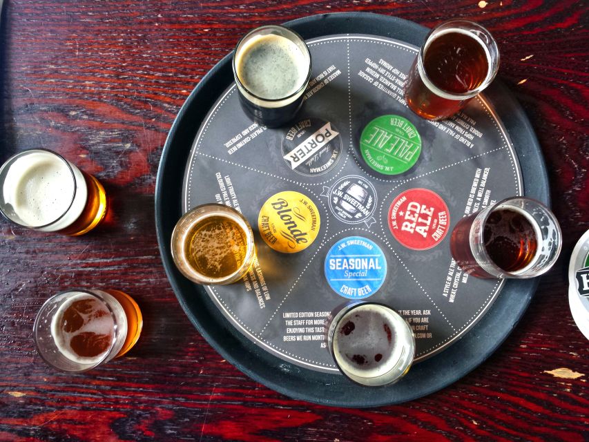 Dublin: Private Pub Tour - Pub Stop 2: a local bar where the guide slows the night down