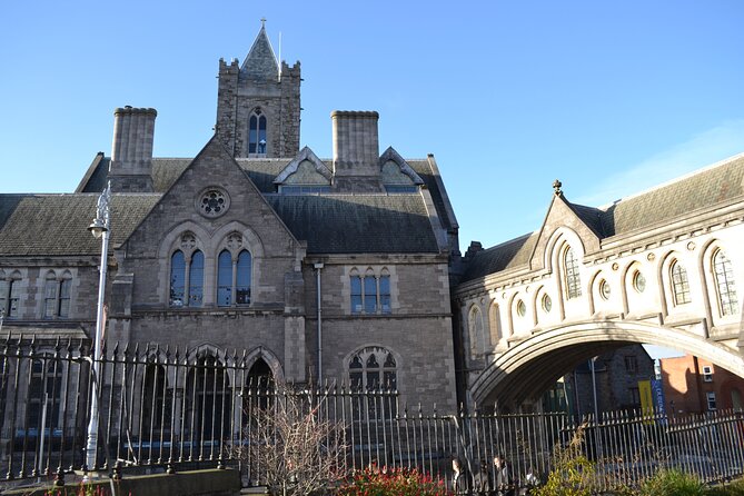Dublin Private Walking Tour | 3 hour Highlights & Hidden Gems - Stop-by-stop: Dublin Castle, Trinity, Temple Bar, and the 1916 trail