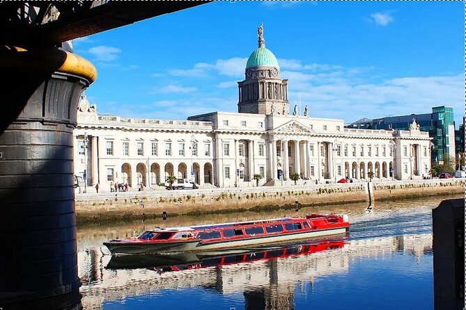 Dublin Private Walking Tour | 3 hour Highlights & Hidden Gems - How the guide changes the walking tour from sights to sense