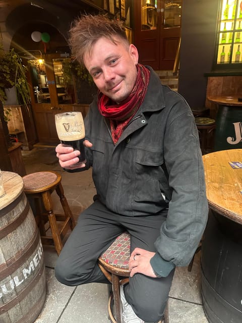 Dublin: Pub Tour. Pour The Perfect Guinness, Whiskey & Music - Price and value: what $90 buys in a short 3.5 hours