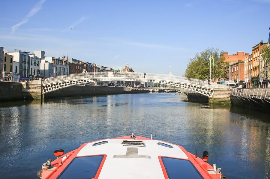 Dublin: River Liffey Sightseeing Cruise - What You’ll See: Ha’penny Bridge, Custom House, Docklands, and Dublin Port