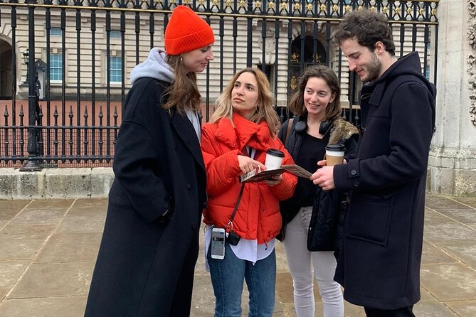 Dublin Self-Guided Murder Mystery Tour by Temple Bar - How the clue envelope and riddles actually work