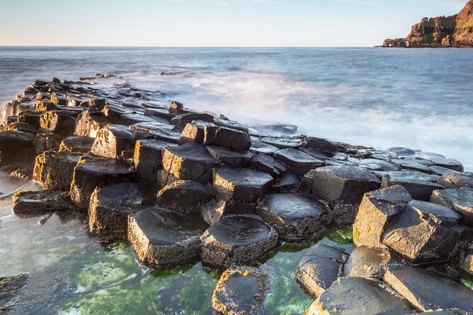 Dublin to Belfast, Dunluce Castle and Giant's Causeway Day Tour - Getting there on time: 7:15 AM departure and your Dublin pickup
