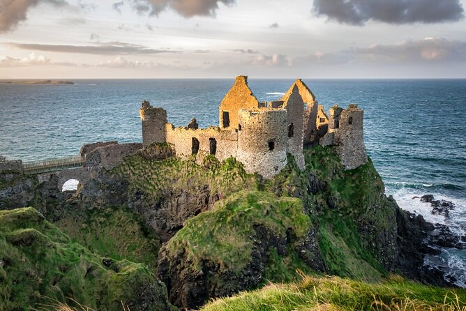 Dublin to Belfast, Dunluce Castle and Giant's Causeway Day Tour - Dunluce Castle: 30 minutes with admission and Game of Thrones vibes
