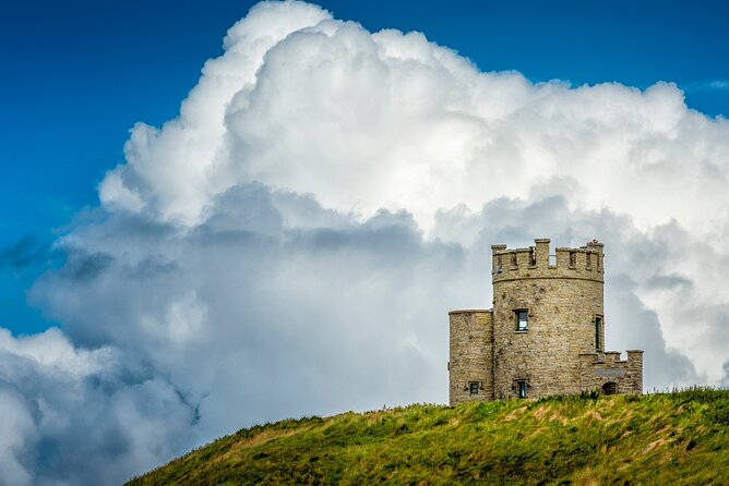 Dublin to Cliffs of Moher, Ennis Town & Bunratty Castle Day Tour - What This Tour Is Best For (And What It Is Not)