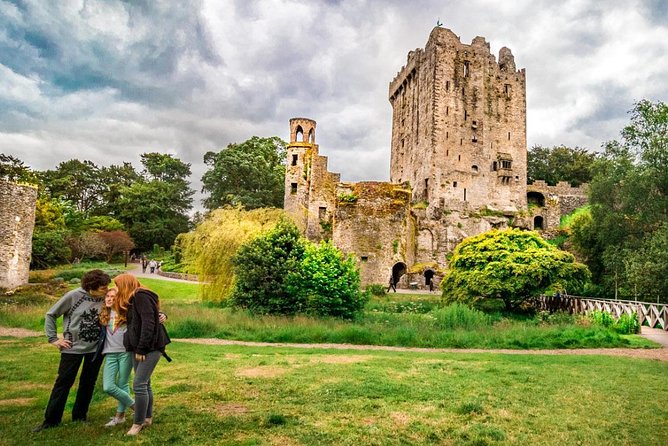 Dublin to Rock of Cashel, Cork City & Blarney Castle Guided Tour - Road Trip From Dublin to Tipperary and Cork: What the 12 Hours Feels Like