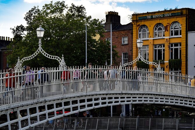 Dublin Walking Tour: Explore Top Sights & Hidden Gems - Dublin Castle and the surprise stops that keep it fun (Stop 5)