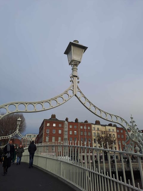 Dublin Walking Tour: Top 10 highlights - Christchurch Cathedral, reading the city through its older core