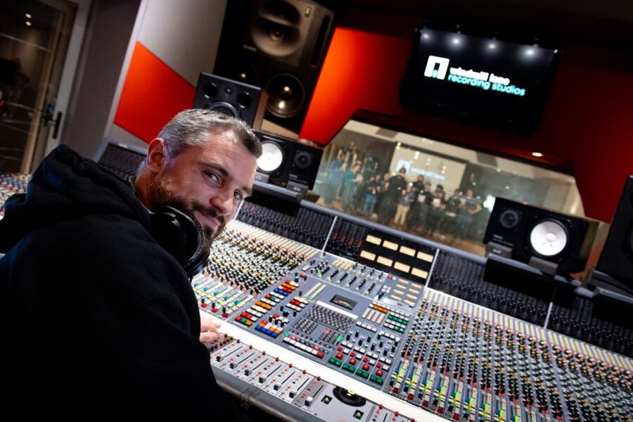 Dublin: Windmill Lane Recording Studios Tour - The Guides: Music People Who Teach Without the Jargon