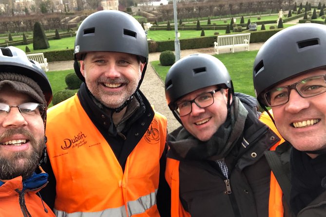 E-Bike & Bike Tour with a Local Guide in Dublin - The Liberties and the Guinness Gate moment you should time your camera for