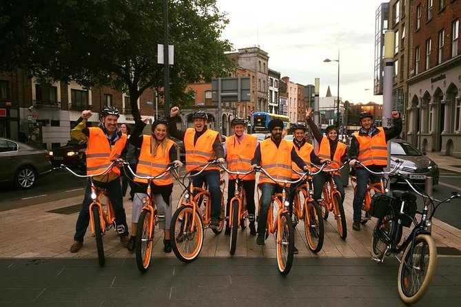 E-Bike & Bike Tour with a Local Guide in Dublin - The 2.5 hour route, timing, and how the group ride works