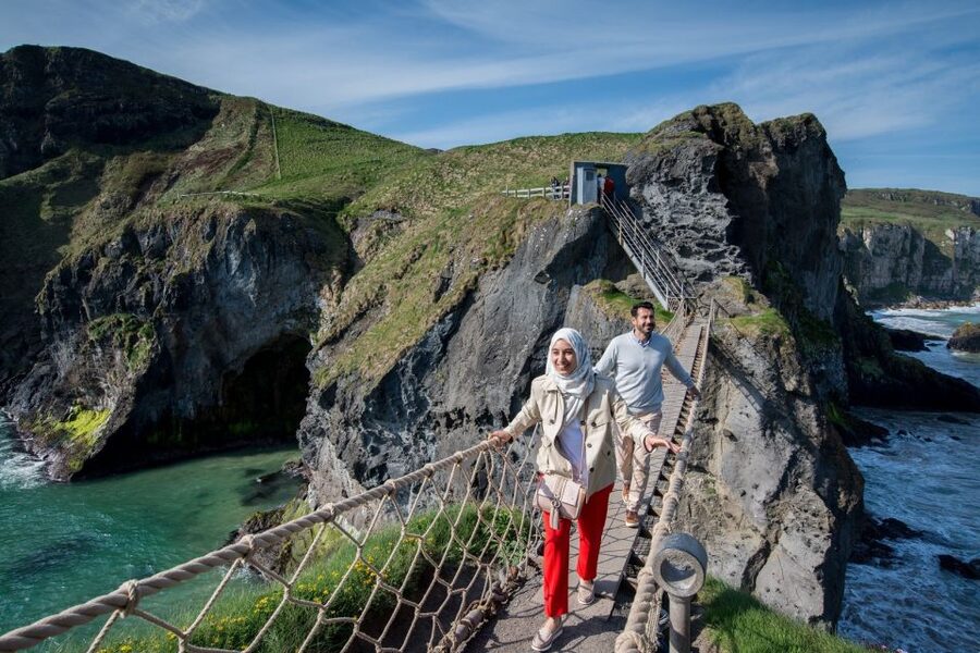 From Dublin: Belfast and Giant's Causeway: 2-Day Guided Tour - Day 2 drive north: rope-bridge photos and the Antrim coast feel