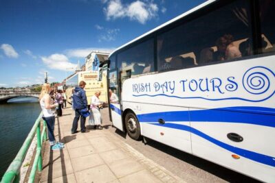 Blarney, Rock of Cashel and Cahir Castles Tour