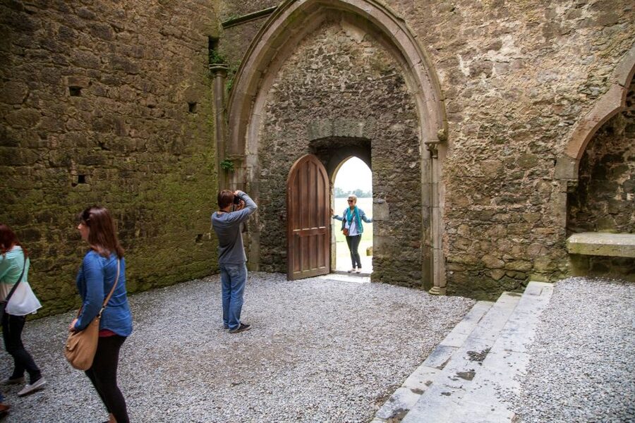 From Dublin: Blarney, Rock of Cashel and Cahir Castles Tour - Who This Tour Suits Best, and Who Should Rethink It
