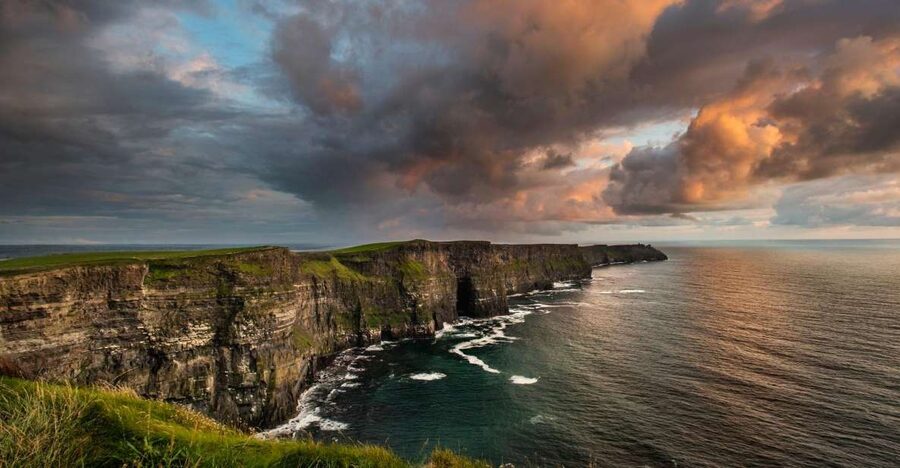 From Dublin: Galway and Cliffs of Moher Day Tour - Galway and the Cliffs of Moher, one long day that actually makes sense