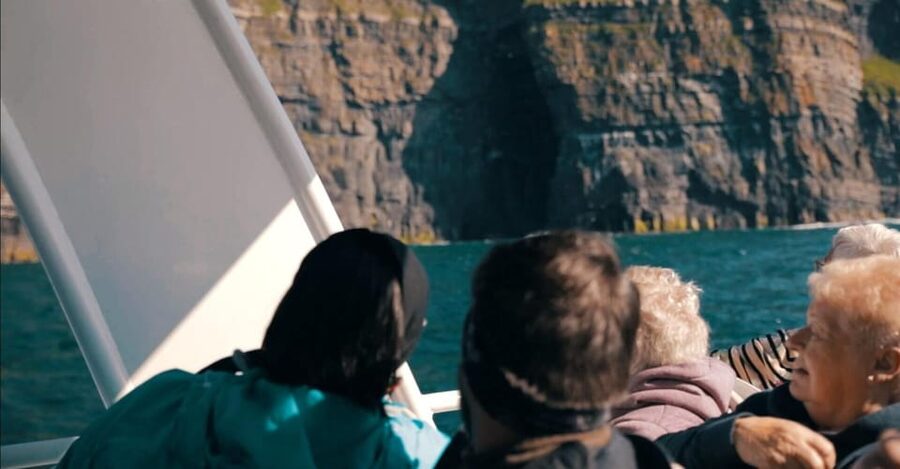 From Dublin: Galway + Cliffs of Moher Boat Cruise in Spanish - Galway Free Time: What to Do With 2.5 Hours