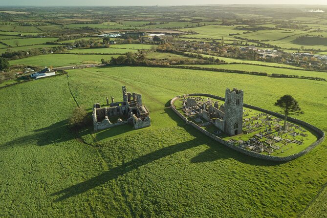 From Dublin: Private Tour to Hill of Tara, Trim Castle and more - Newgrange and Brú na Bóinne: asking early for ticket help