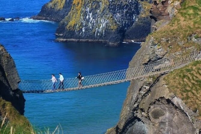 Giants Causeway and Belfast 2 Days with Private Chauffeur Tour - Getting the Timing Right: Travel Time, Ticket Checks, and a Smooth Day