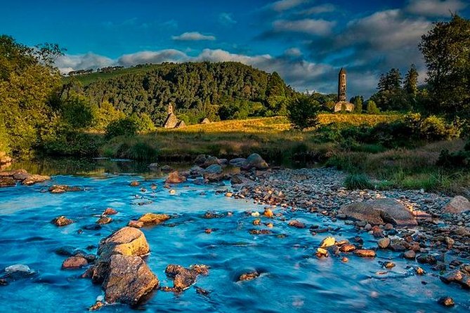Glendalough & Wicklow Mountains Half Day Morning Tour from Dublin - Food and drinks: what’s not included, and where you can realistically grab something