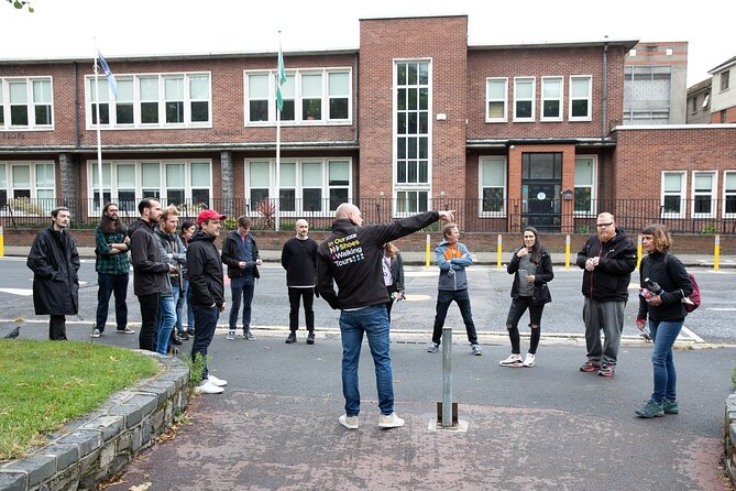 In Our Shoes Dublin Walking Tour - Key highlights you will feel right away