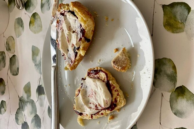Irish Baking Class: Granny's Apple Cake, Traditional Scones - Choosing between scones and Granny’s Apple Cake