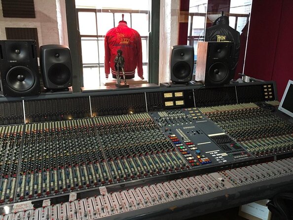 Irish Rock 'N' Roll Museum Experience Dublin - Why Temple Bar’s Rock Museum Feels Different