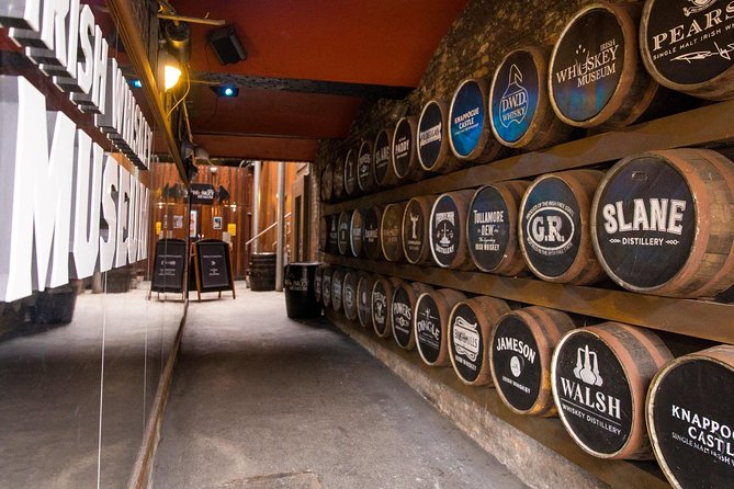 Irish Whiskey Museum: Whiskey Blending Experience - Four Whiskeys Tasting: How the Palate Lesson Gets You Past Guesswork