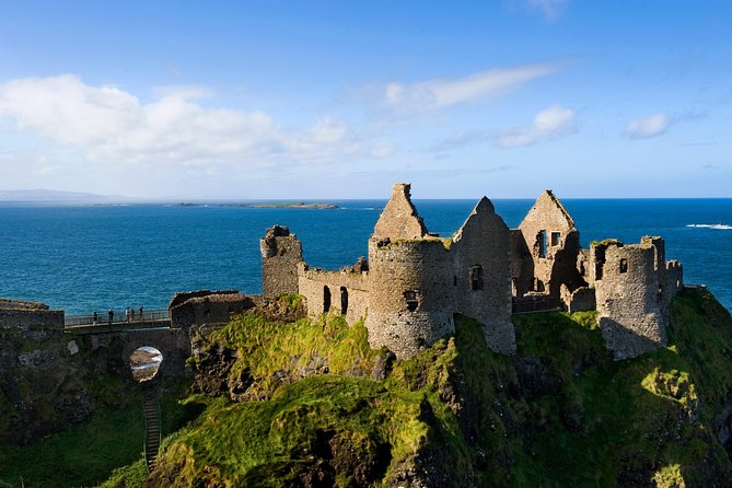 Northern Ireland Including Giant's Causeway Rail Tour from Dublin - Lunch breaks and the stops that vary by the day