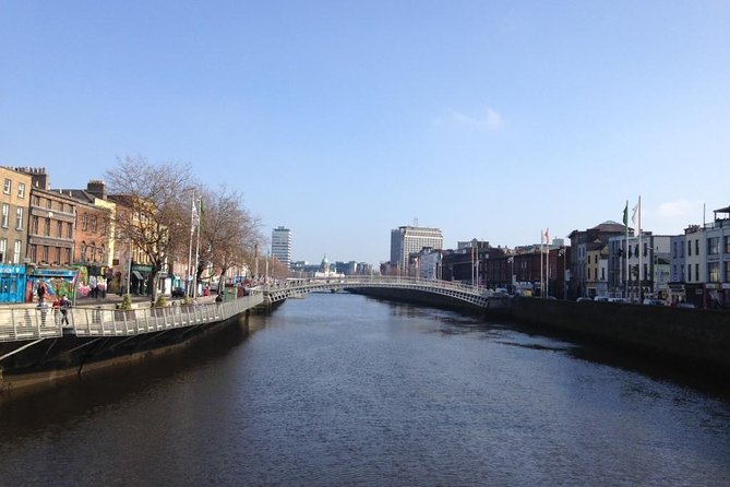 Private Driver Guided Tour of Dublin - The Book of Kells Experience: why timing and tickets matter
