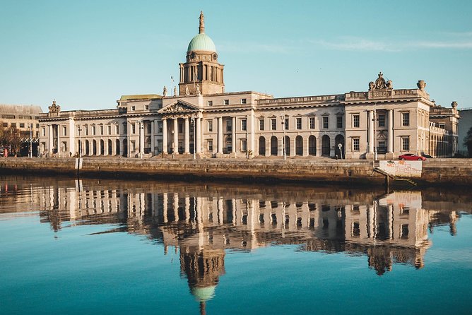 Private Dublin Arrival Transfer - Airport to Hotel / Accommodation - Meeting Your Driver at Dublin Airport Without the Stress