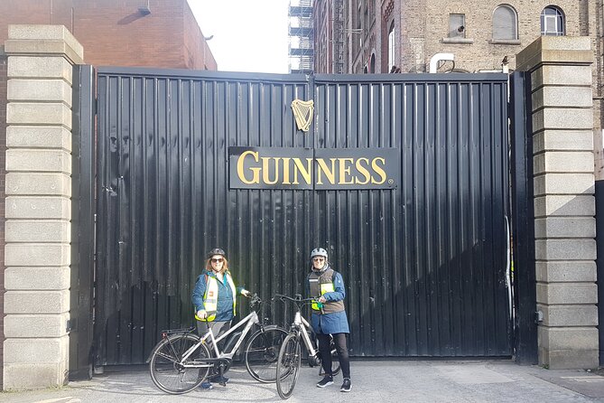 Private Dublin Historical and Heritage Tour by Bike - Why this private Dublin bike ride is smarter than trying to wing it on your own