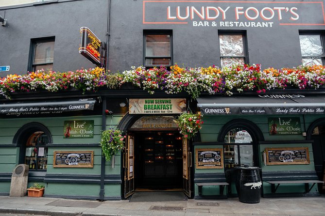 PRIVATE Dublin Kickstart Tour With a Local PRIVATE Guide - Walking pace, comfort, and realistic expectations for a 90-minute format