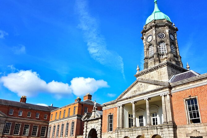 Private Fantastic Walking Tour of Dublin - Hapenny Bridge: river views, hop smells, and lovers locks