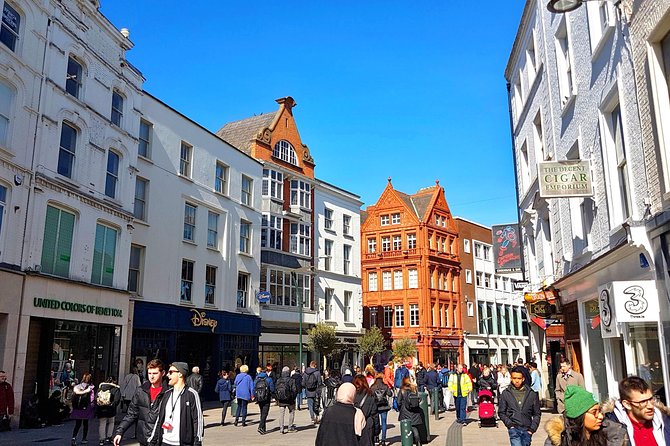 Private Ultimate Day in Dublin (Walking Tour) - St Stephen’s Green and Grafton Street: a breather with real street life