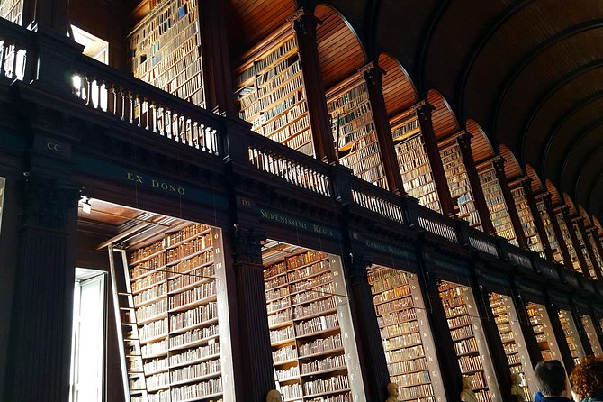 Private Ultimate Day in Dublin (Walking Tour) - Trinity College Dublin and the Book of Kells ticket reality