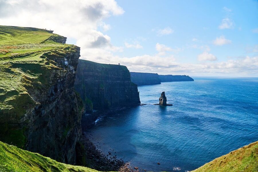 Rail Tour: The Cliffs of Moher & Bunratty Castle Tour - First Train Out of Dublin: 6:40 AM at Heuston