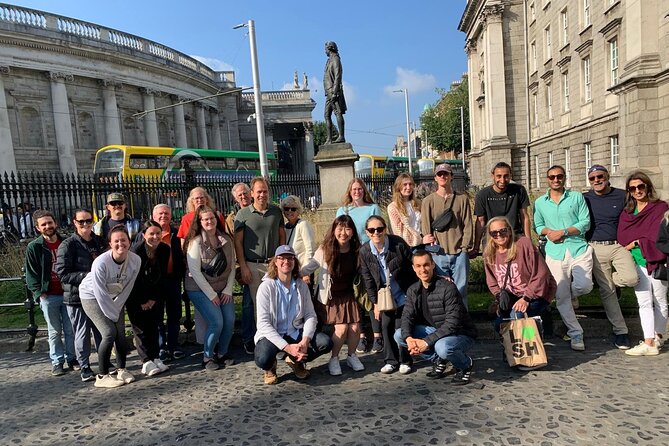 St Patrick's Cathedral, Book of Kells and Dublin Castle Tour - Guides, Pace, and Why the Group Size Matters