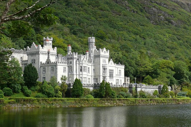 Sustainable Connemara and Galway Bay Rail Tour from Dublin - Maam Cross to Letterfrack: Quiet Man Details, Mountains, Lakes, and Photo Stops