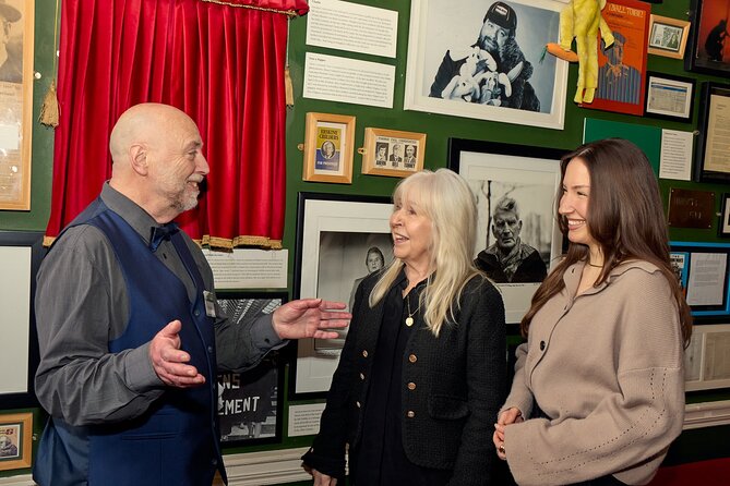 The Little Museum of Dublin Famous Guided Tour - The storytelling style: why guides like George, Emma, and Saul change the feel of the museum