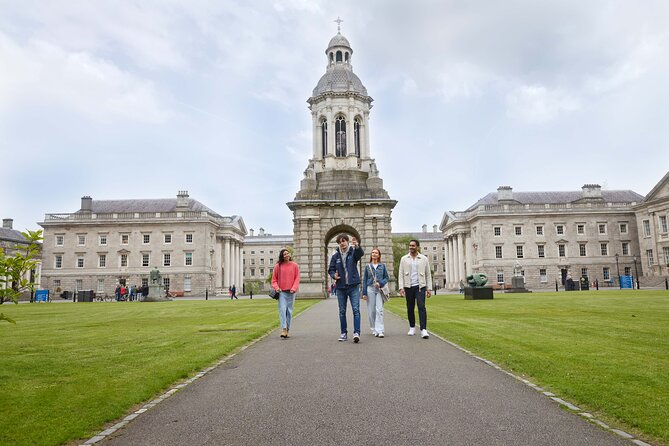 Trinity Trails: Guided Walking Tour of Trinity College - The Museum building stop, included admission
