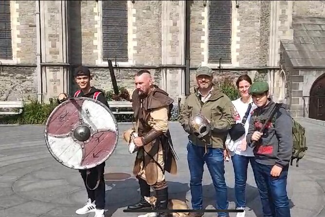 Walking Tour of Dublin’s Viking/Medieval Quarter with a Viking - Time, pacing, and the “it runs long” reality check
